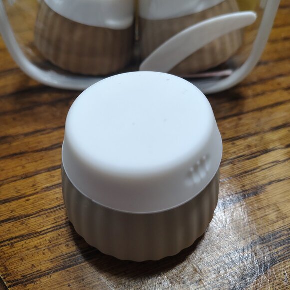 Travel Containers/Silicone Jars Set - Picture 9 of 9